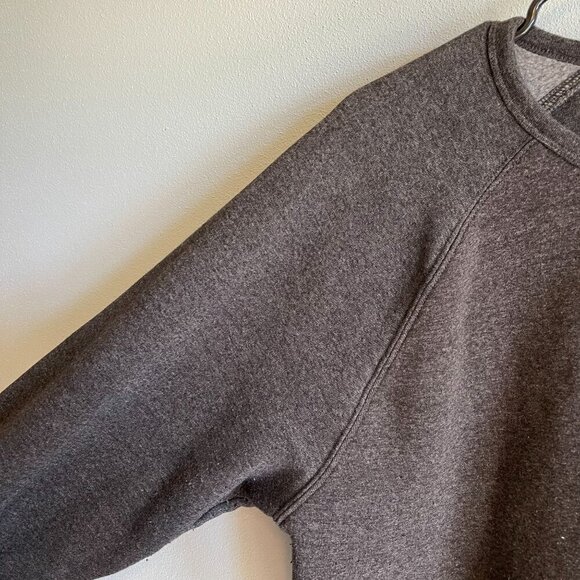 Christmas Enchant Event Logo Crewneck Sweatshirt Dark Gray Womens XL - Picture 7 of 10